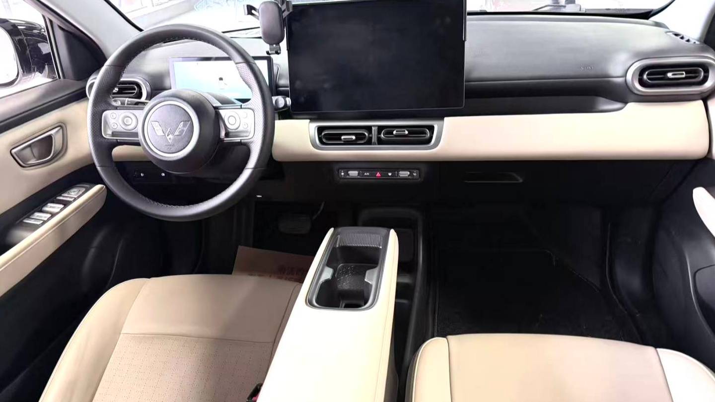 Wuling 2024 Bingo PLUS 510km five seater version