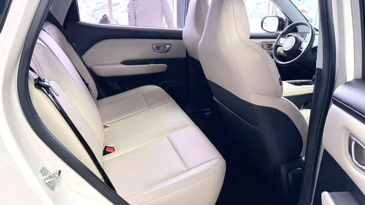 Wuling 2024 Bingo PLUS 510km five seater version