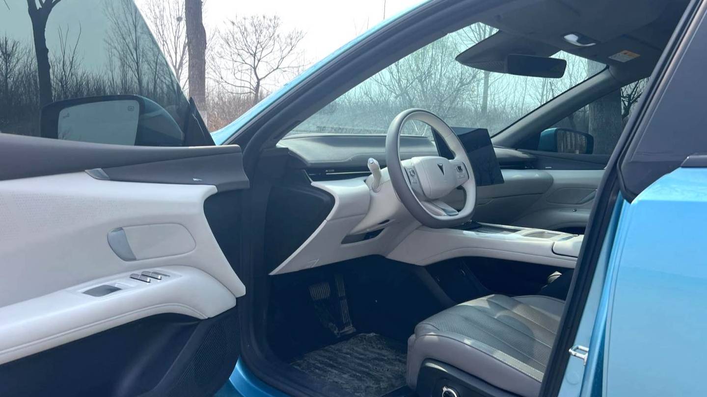 DEEPAL 2025 L07 530Ultra Qiankun Intelligent Driving ADS SE Pure Electric Editio