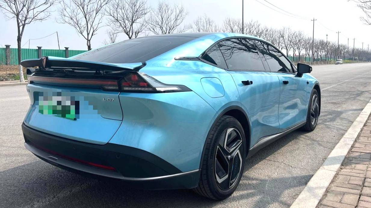 DEEPAL 2025 L07 530Ultra Qiankun Intelligent Driving ADS SE Pure Electric Editio