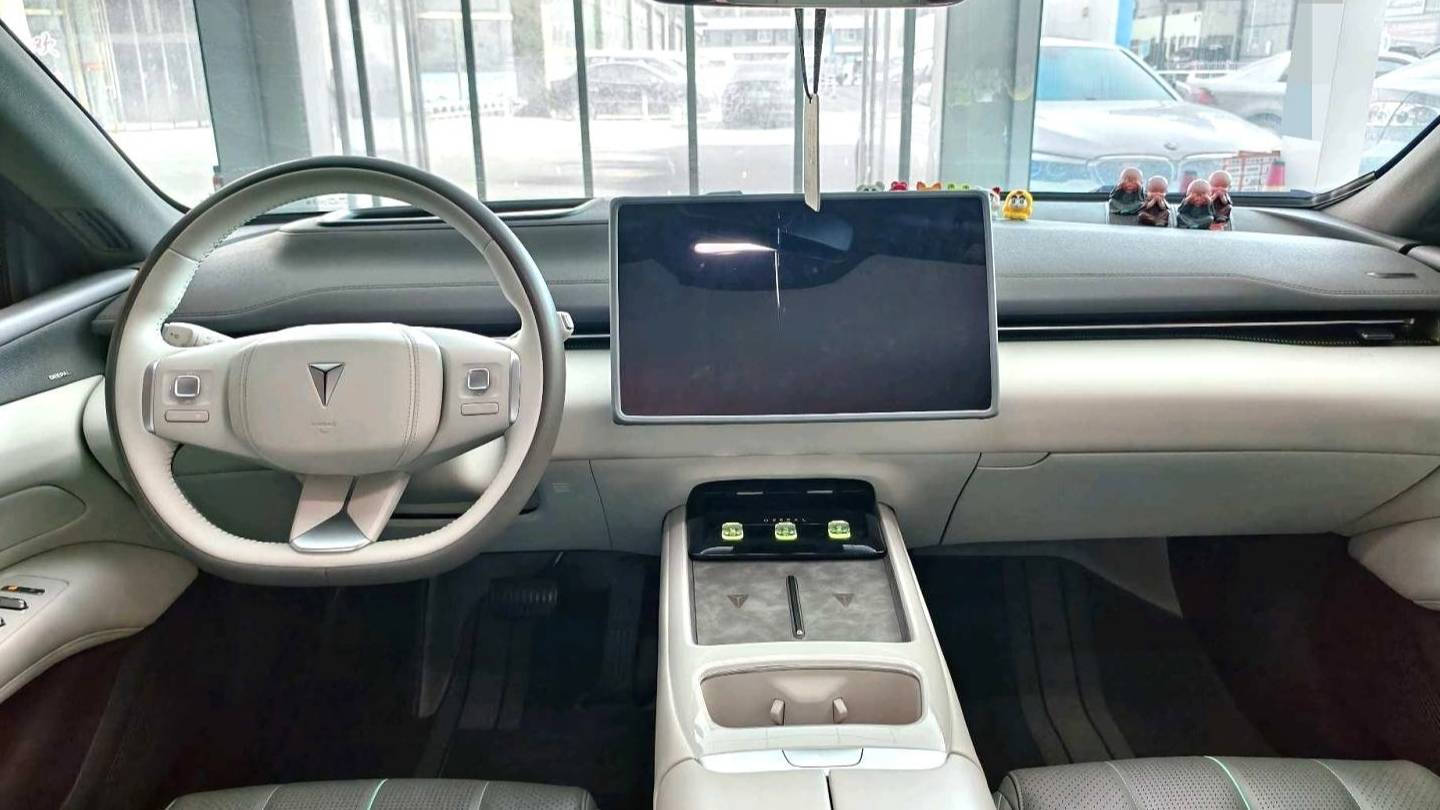 DEEPAL 2024 L07 230Max Qiankun Intelligent Driving ADS SE Extended Range