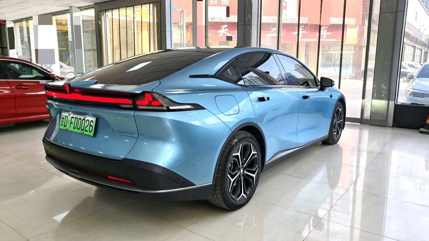 DEEPAL 2024 L07 230Max Qiankun Intelligent Driving ADS SE Extended Range