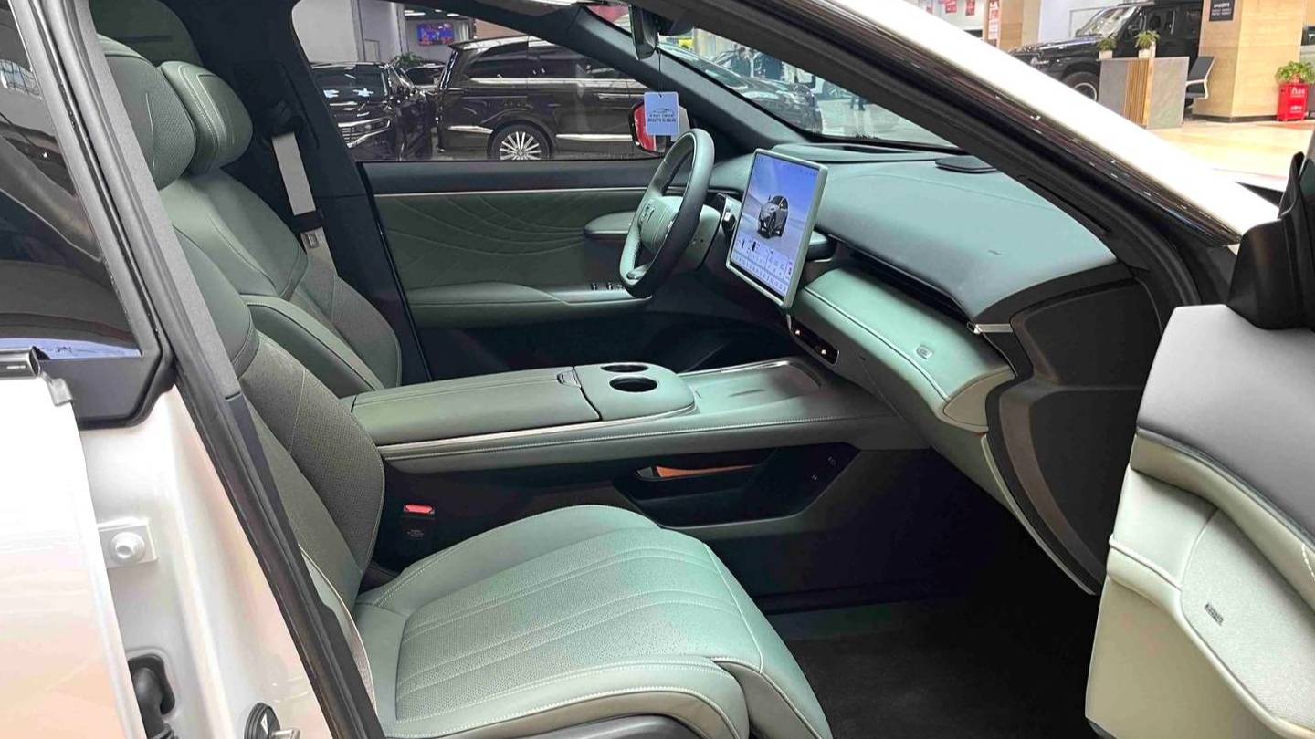 DEEPAL 2025 S07 520Max Qiankun Intelligent Driving ADS SE Pure Electric Edition