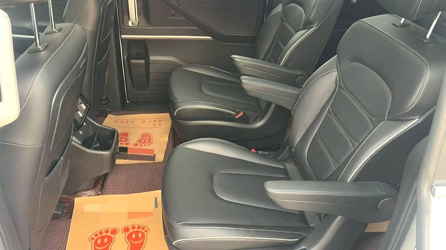 HYUNDAI 2022 Custo 270TGDi Smart Love Flagship Edition TOP