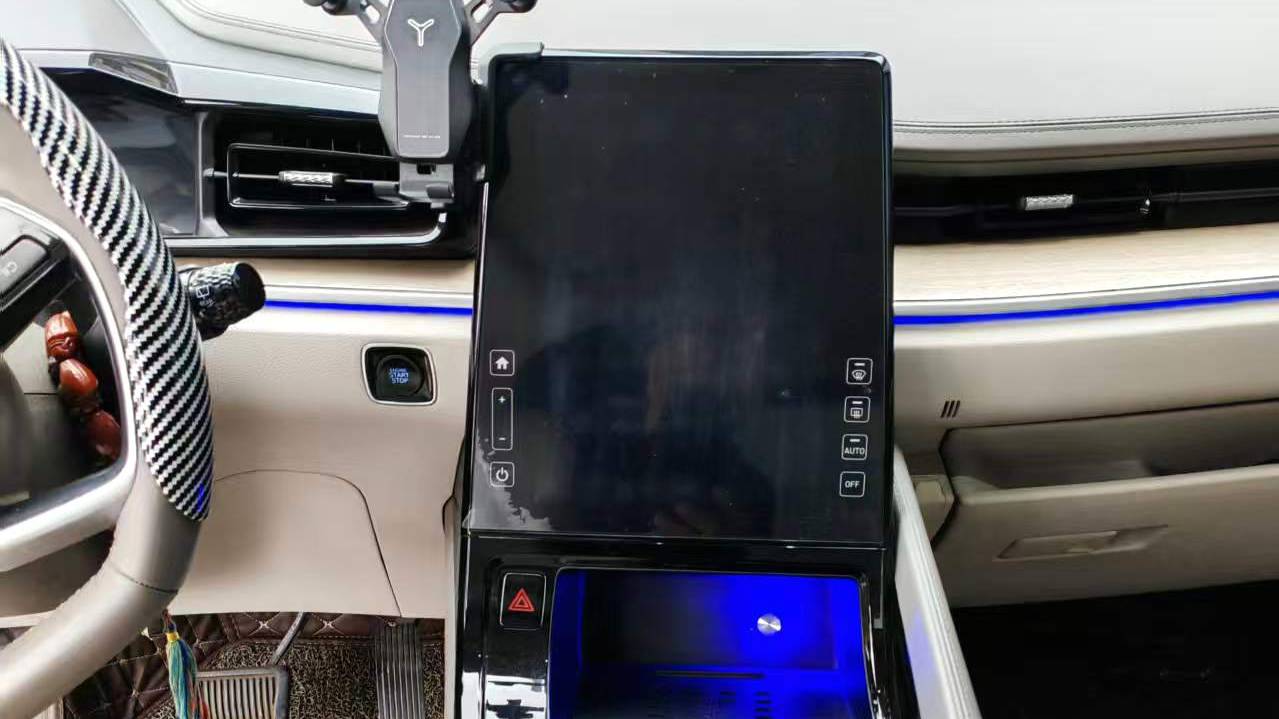 HYUNDAI 2021 Custo 380TGDi Smart Love Premium LUX Premium Edition