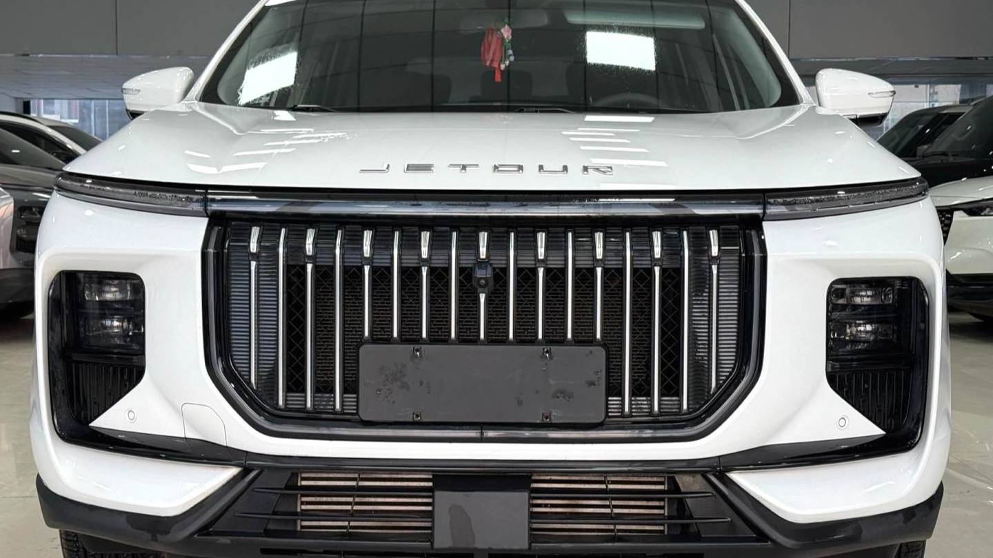 JETOUR 2024 X90 PRO 1.6T DCT Ultimate Edition 7-seater