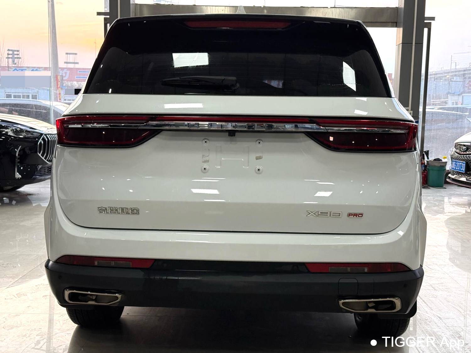 JETOUR 2024 X90 PRO 1.6T DCT Ultimate Edition 7-seater