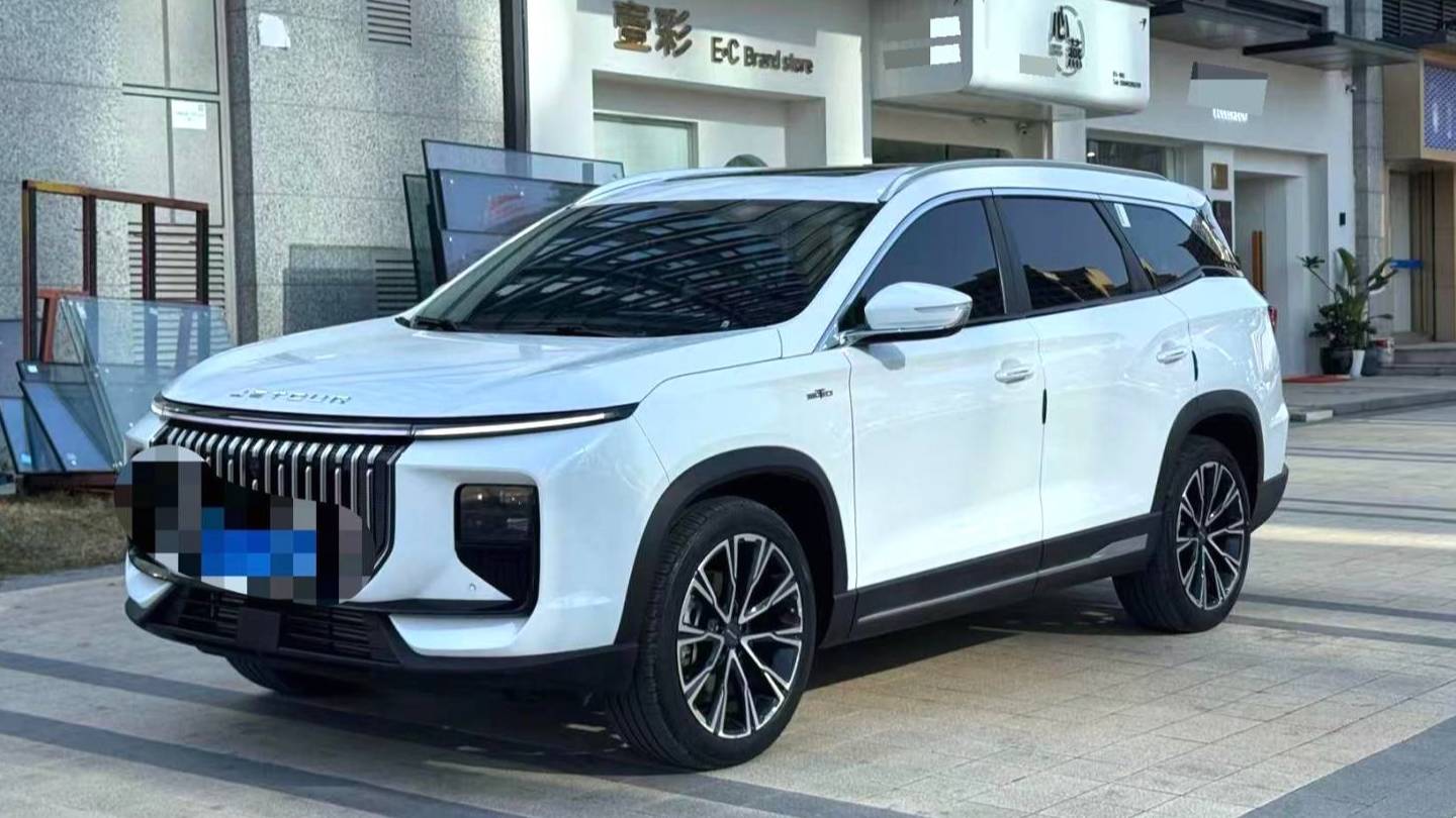 JETOUR 2024 X90 PRO 2.0T DCT Luxury Edition 7-seater