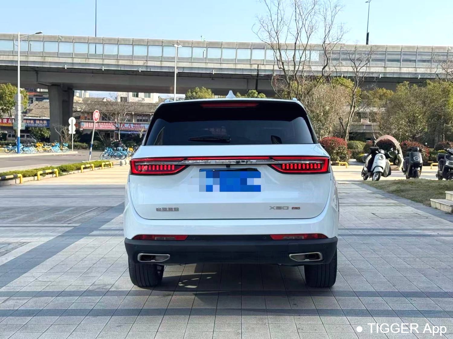 JETOUR 2024 X90 PRO 2.0T DCT Luxury Edition 7-seater