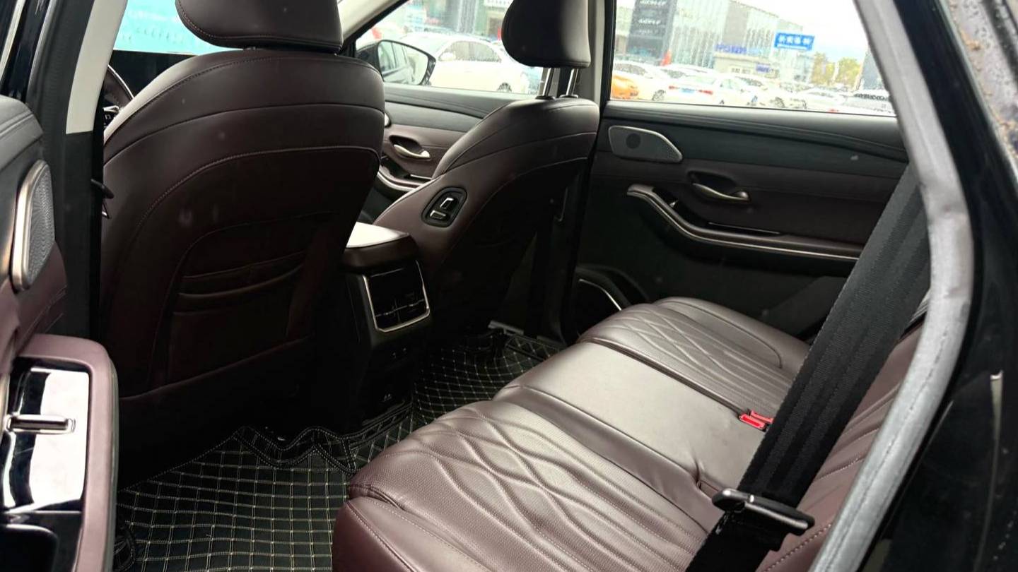 JETOUR 2024 X90 PRO 2.0T DCT Flagship Edition 5-seater