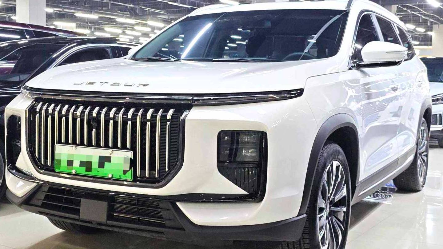 JETOUR 2025 X90 C-DM 精英版 7座