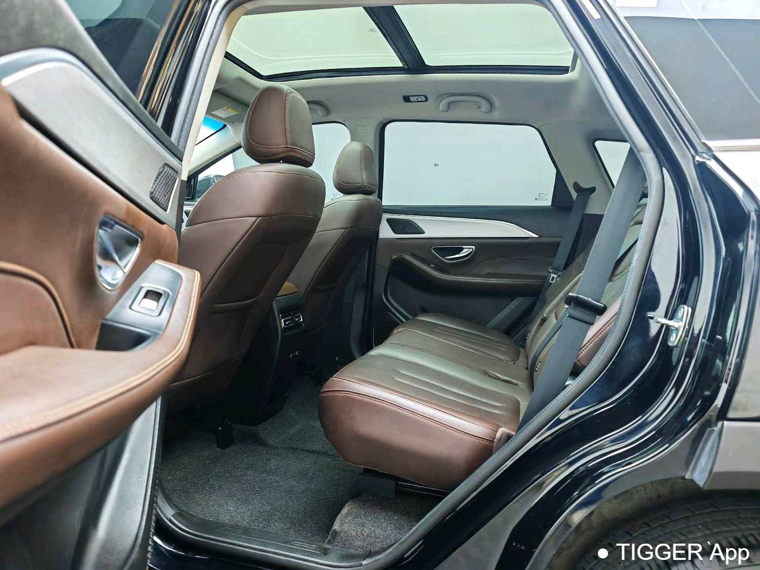 JETOUR 2023 X90 PLUS 1.6TD DCT Villa 7 Blocks