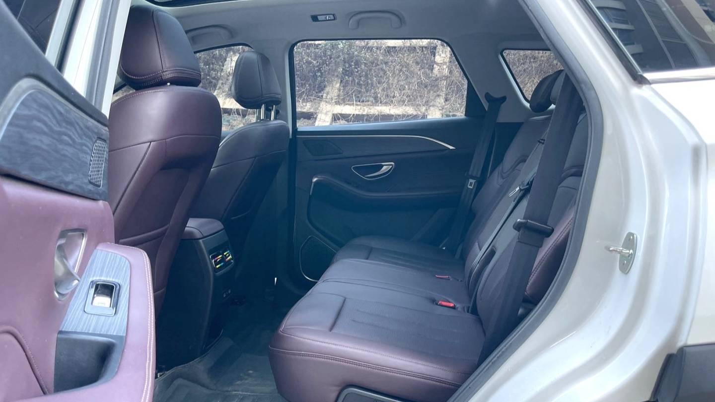 JETOUR 2024 X90 PLUS 5 1.5T manual villas