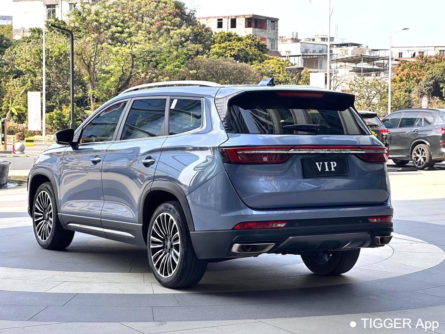 JETOUR 2023 X90 PLUS 1.6TD DCT Manor Building 7