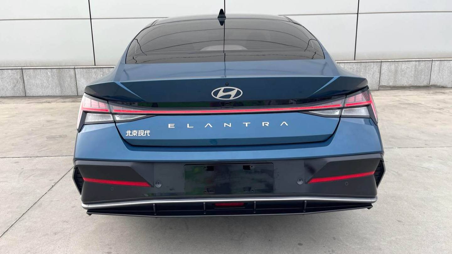 HYUNDAI 2023 Elantra 1.5L CVT TOP Flagship Edition