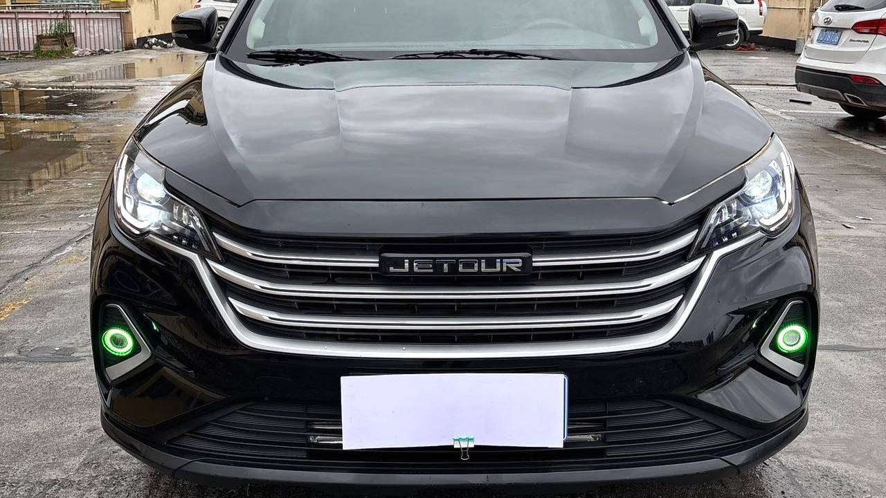 JETOUR 2021 X70M 1.5T DCT Luxury Partner Model 5-seater