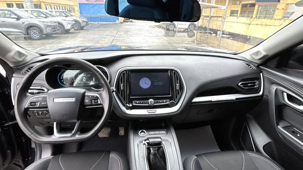 JETOUR 2021 X70M 1.5T DCT Luxury Partner Model 5-seater