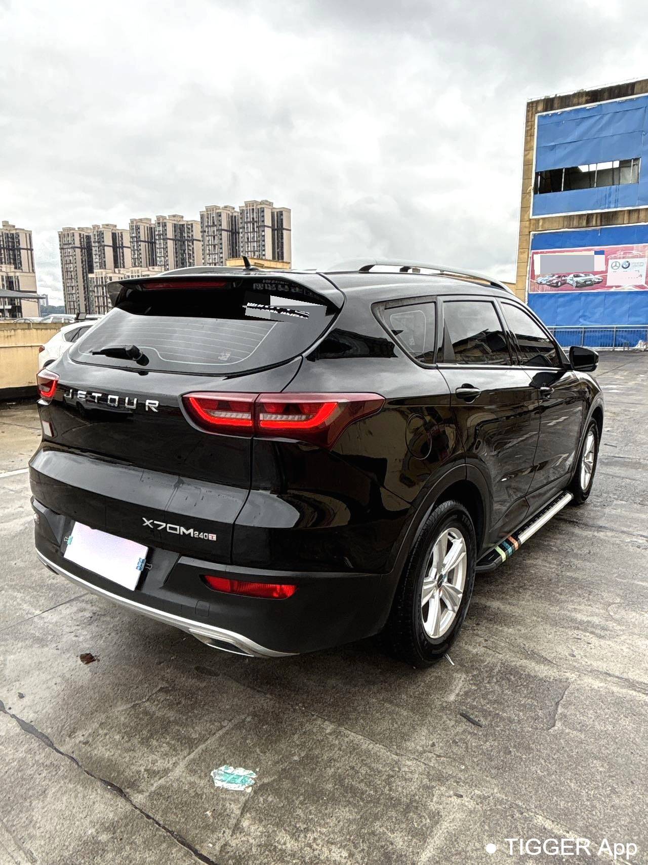 JETOUR 2021 X70M 1.5T DCT Luxury Partner Model 5-seater