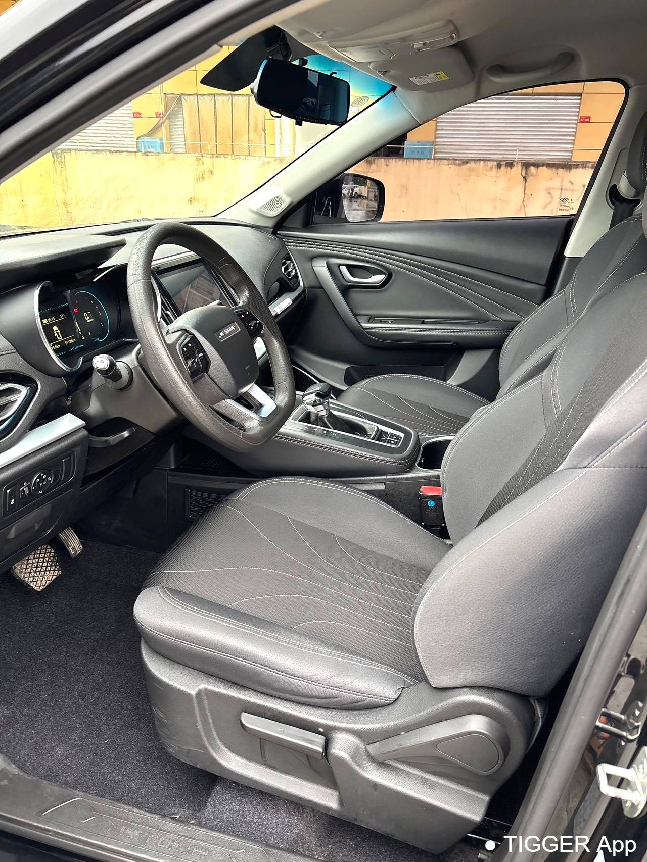 JETOUR 2021 X70M 1.5T DCT Luxury Partner Model 5-seater