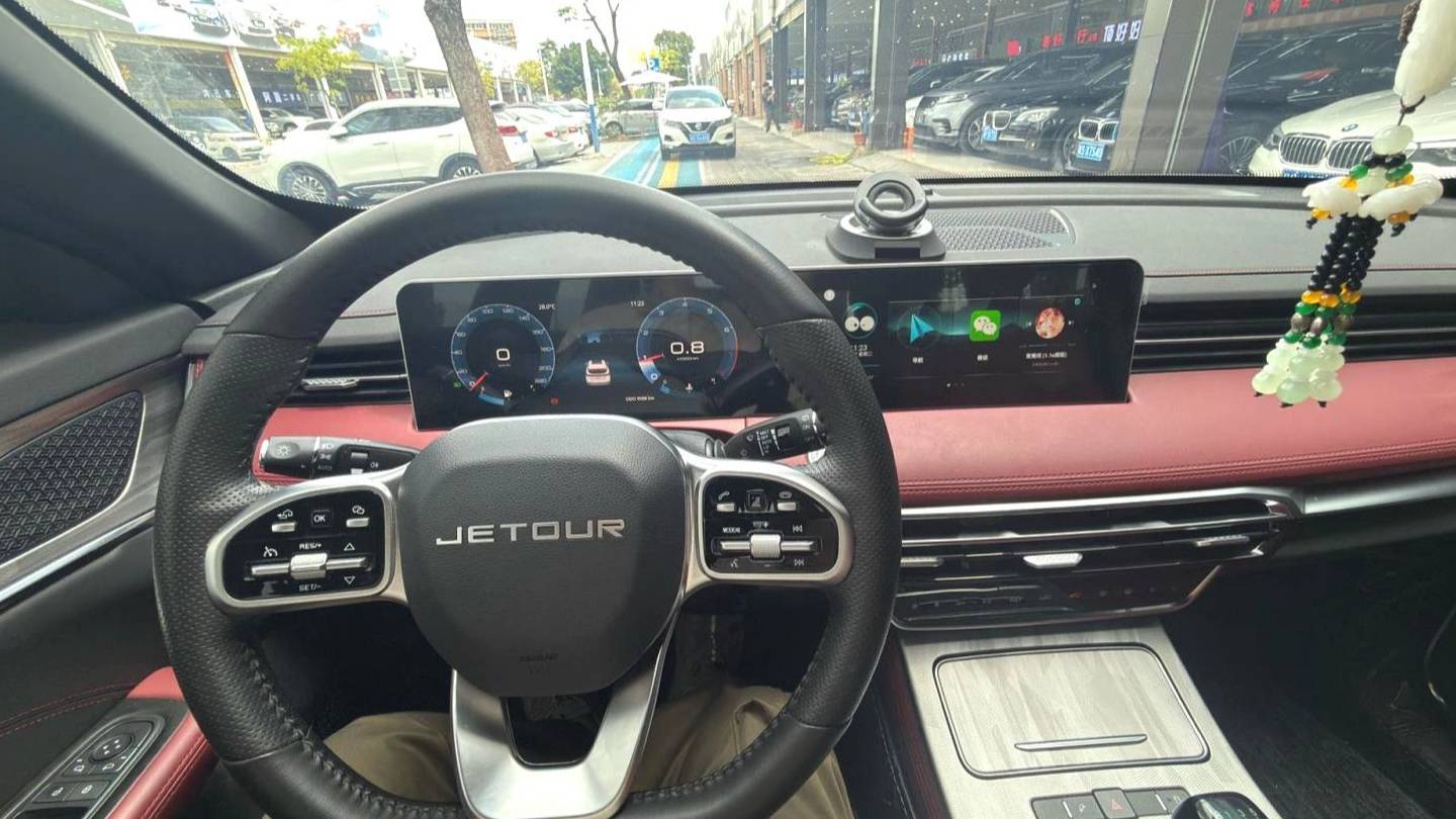 JETOUR 2023 X70 PRO 1.6T Manual Enjoyment Type 5-seater