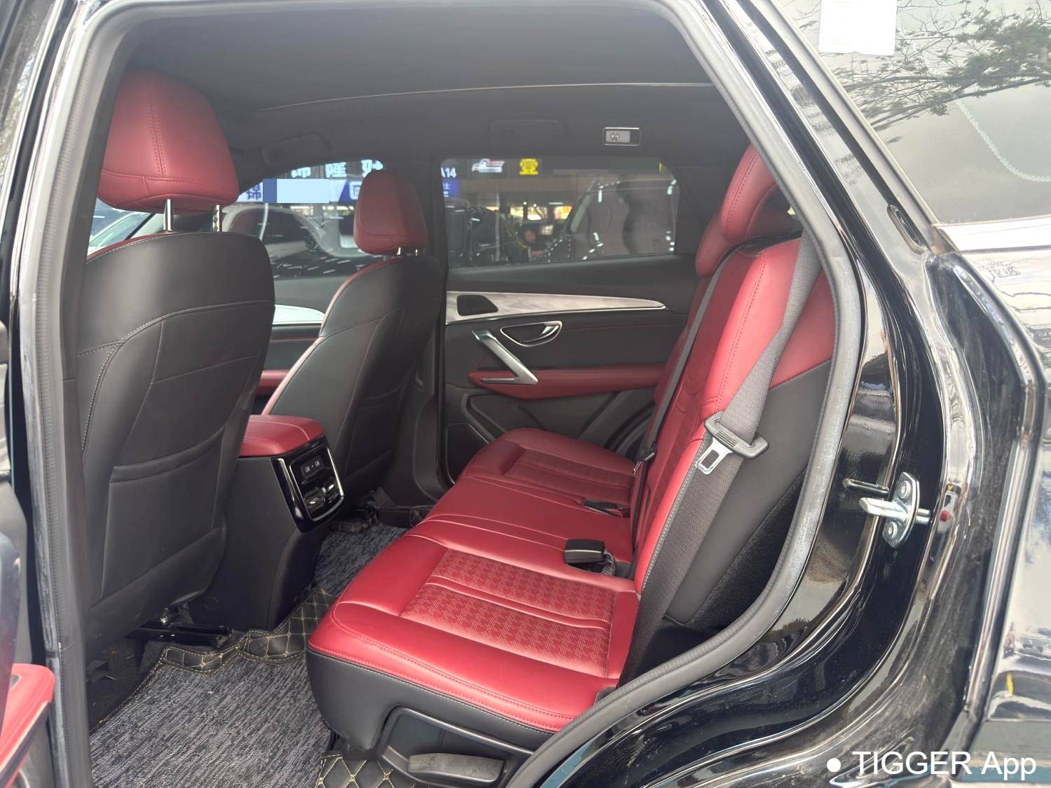 JETOUR 2023 X70 PRO 1.6T Manual Enjoyment Type 5-seater