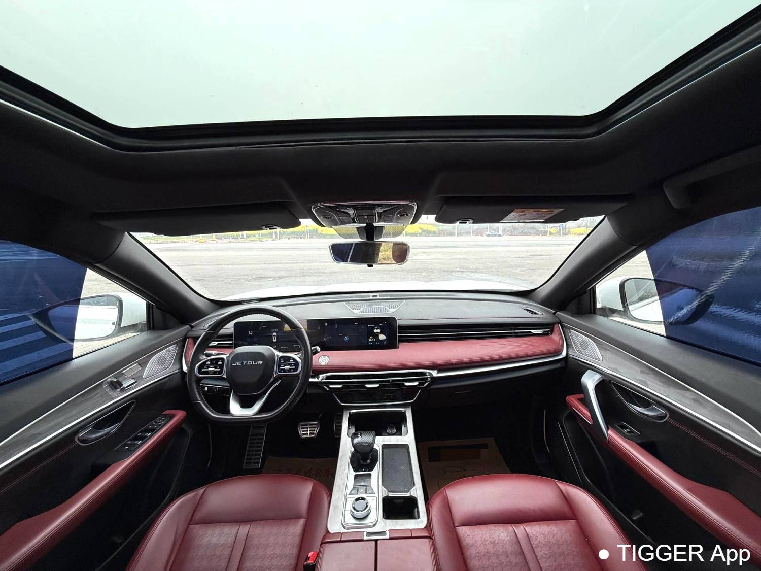 JETOUR 2023 X70 PRO 1.6T DCT Enjoyment PRO 7-seater