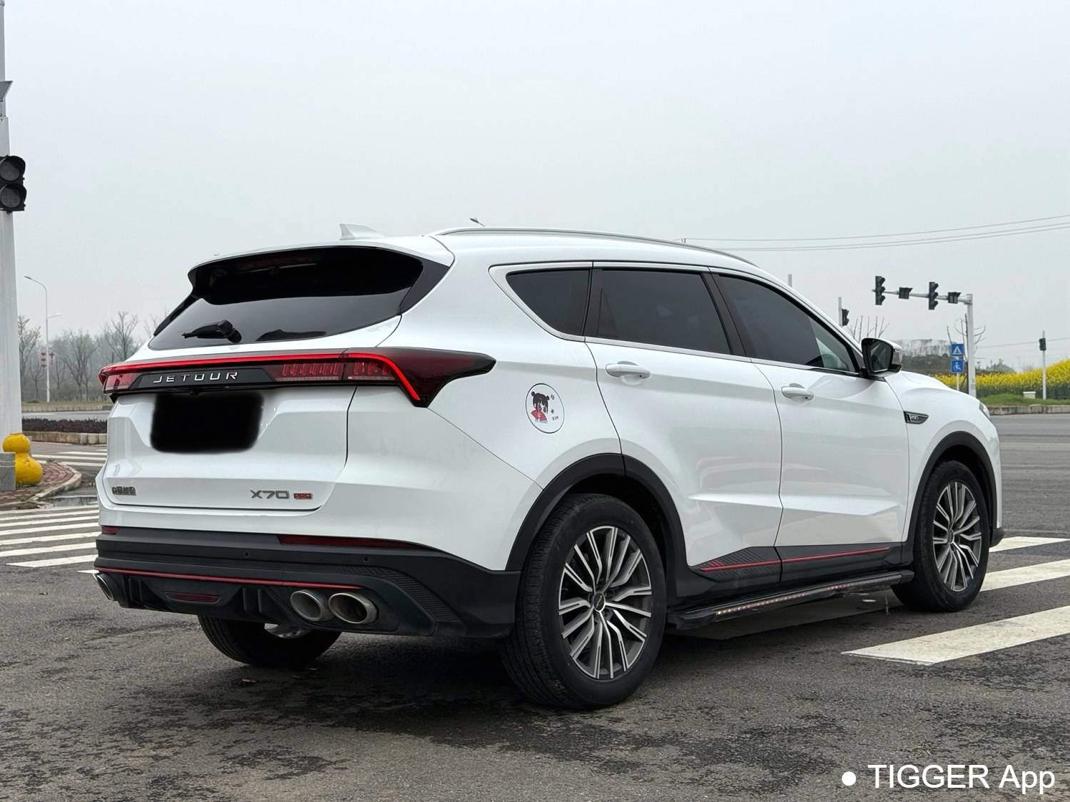 JETOUR 2023 X70 PRO 1.6T DCT Enjoyment PRO 7-seater