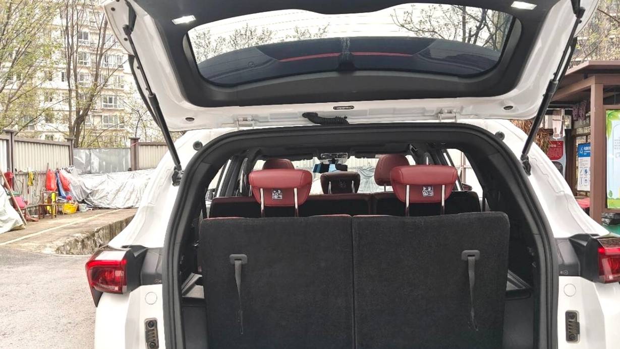 JETOUR 2023 X70 PLUS 1.5T DCT Hero PLUS 7-seater