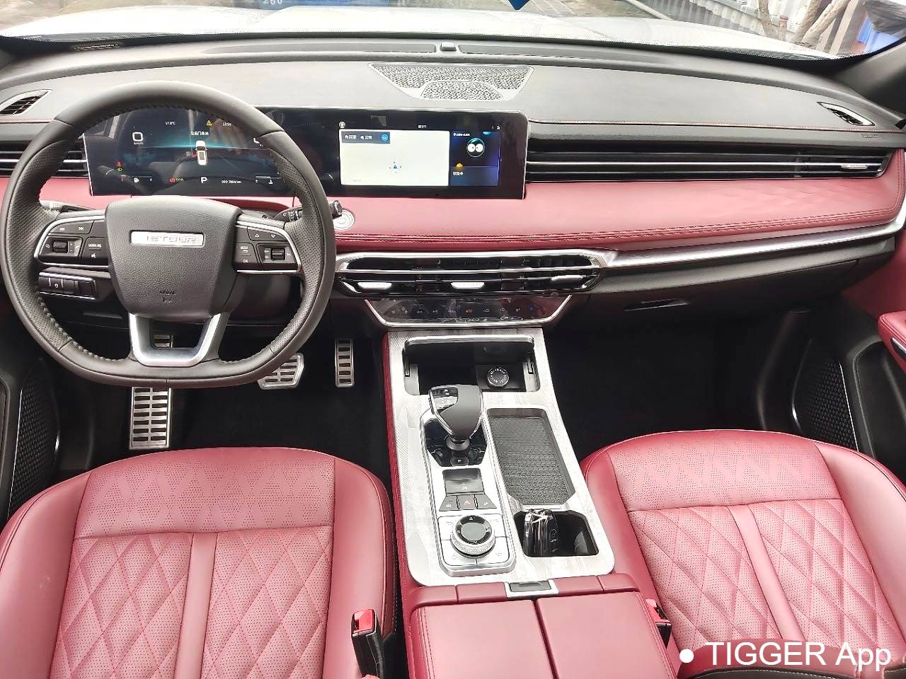 JETOUR 2023 X70 PLUS 1.5T DCT Hero PLUS 7-seater