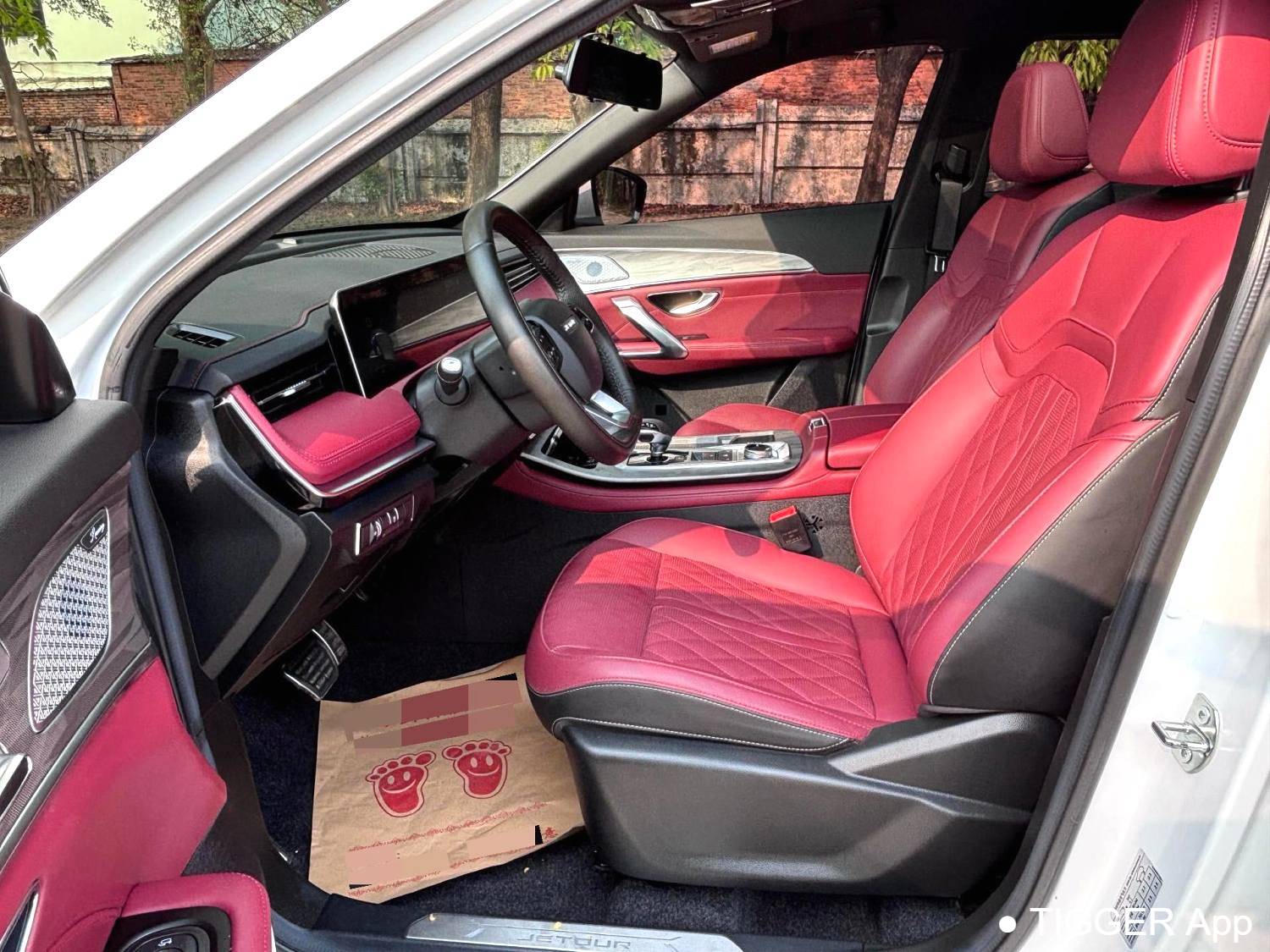 JETOUR 2023 X70 PLUS 1.5T DCT Hero PLUS 5-seater