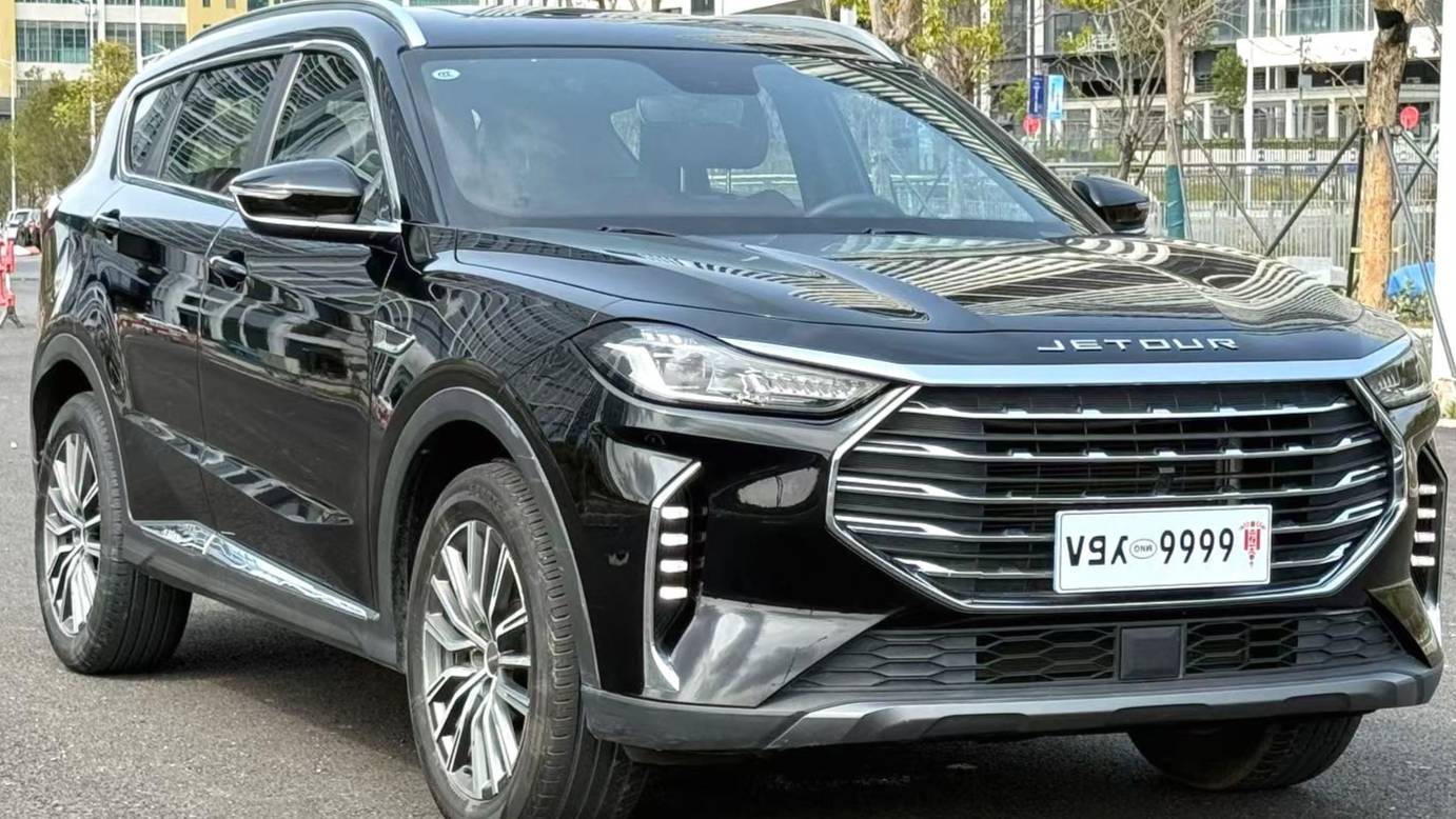 JETOUR 2023 X70 PLUS 1.5T DCT Self Strengthening PRO+7 seats