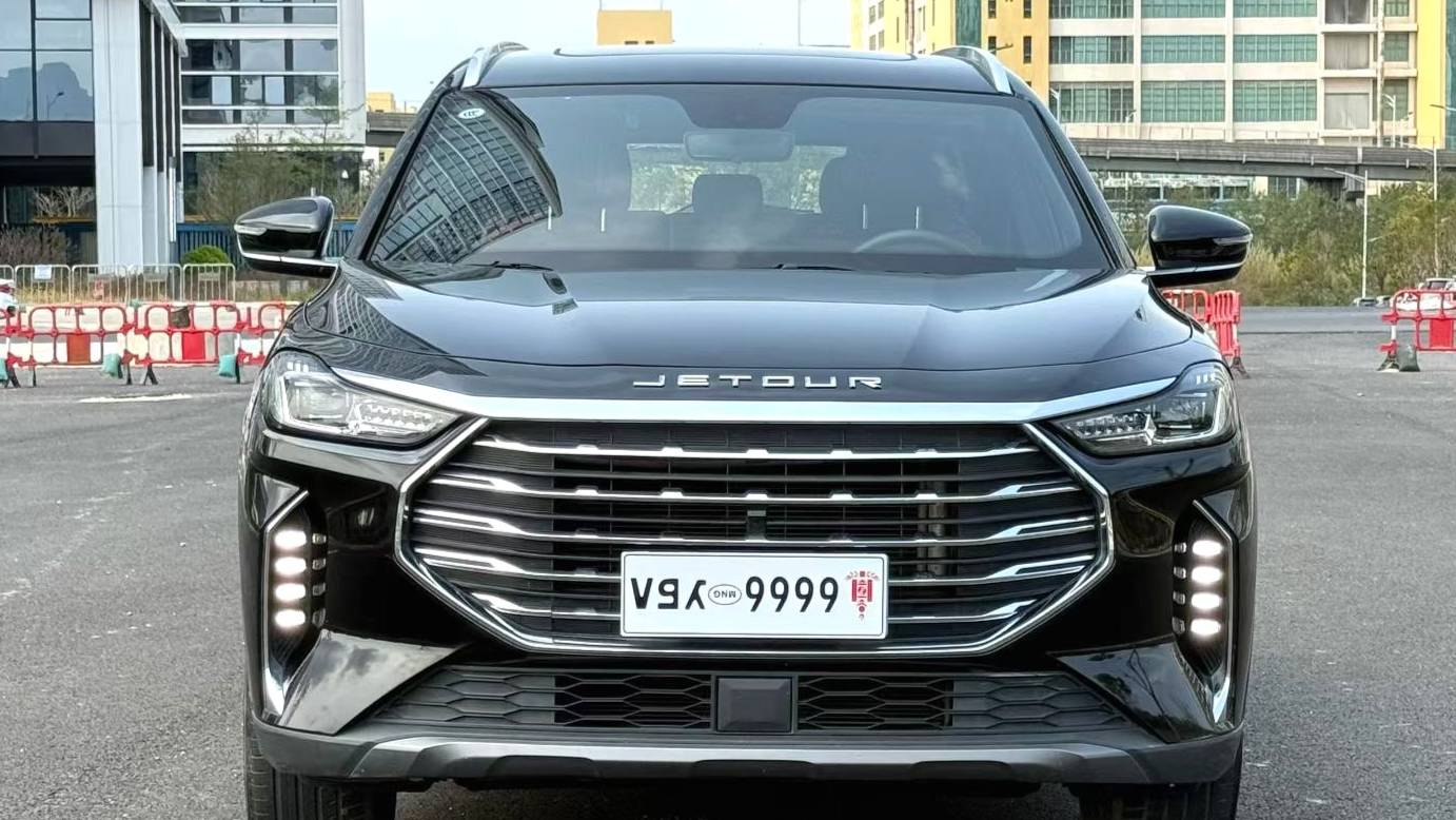 JETOUR 2023 X70 PLUS 1.5T DCT Self Strengthening PRO+7 seats