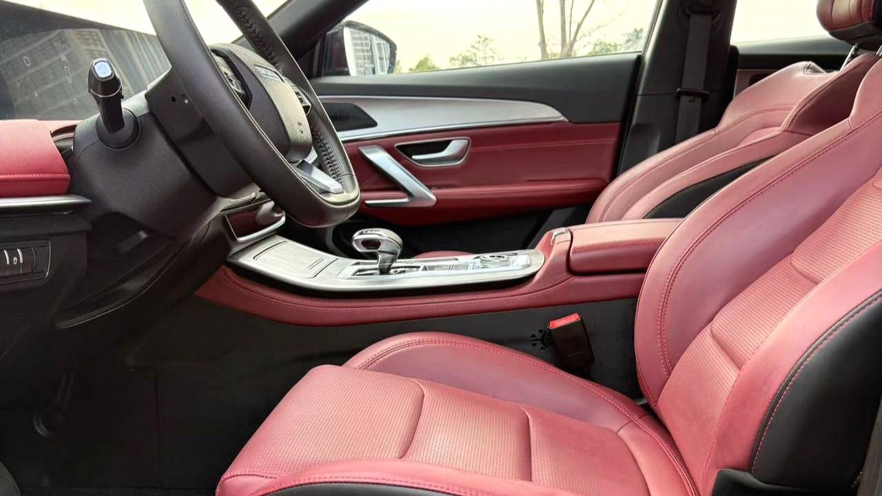 JETOUR 2023 X70 PLUS 1.5T DCT Self Strengthening PRO+7 seats