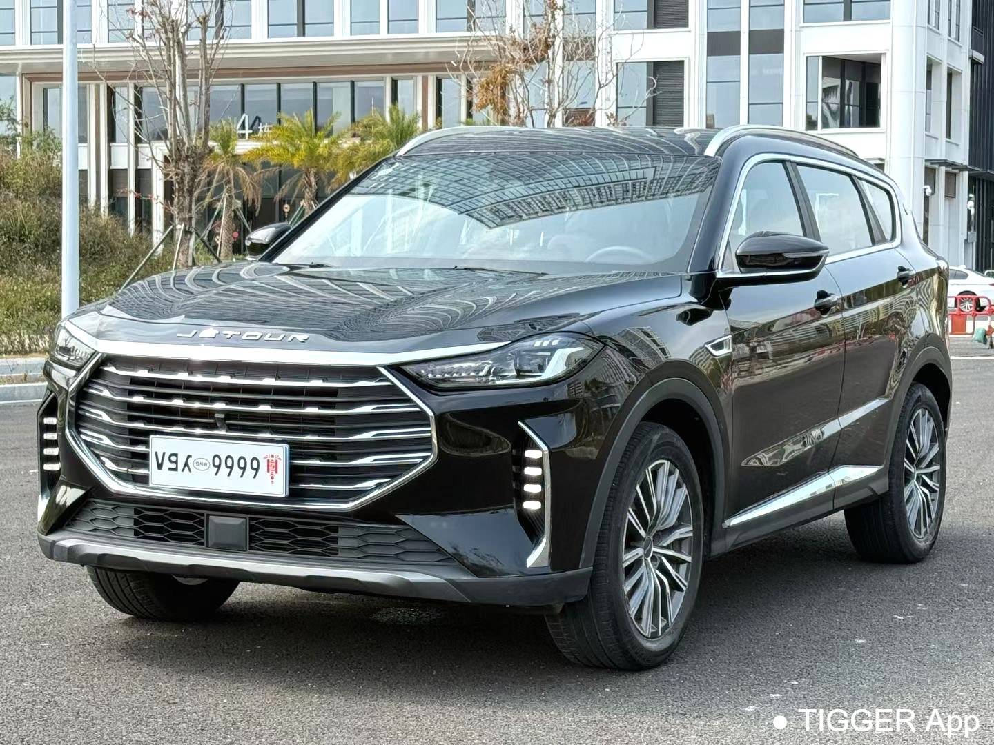 JETOUR 2023 X70 PLUS 1.5T DCT Self Strengthening PRO+7 seats