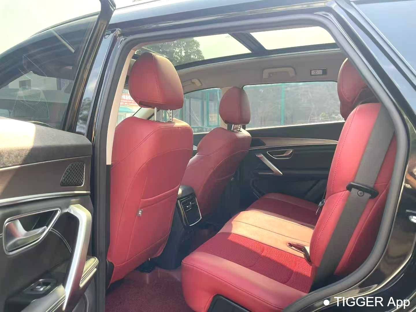 JETOUR 2024 X70 PLUS Champion Edition 1.5T DCT Champion MAX+7 seats