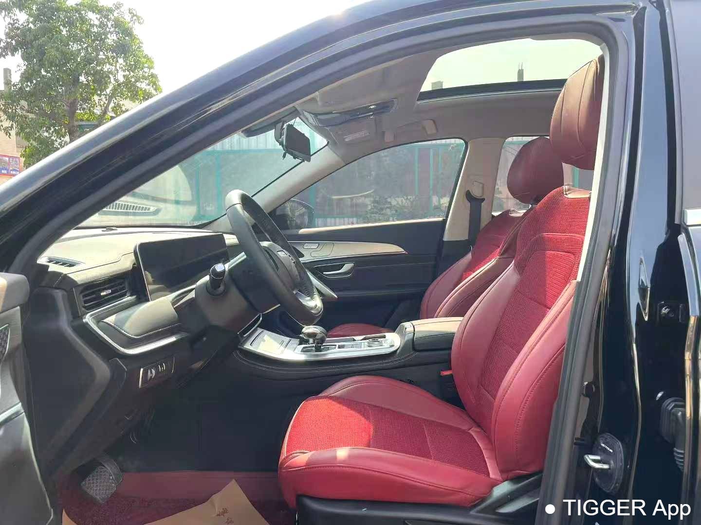 JETOUR 2024 X70 PLUS Champion Edition 1.5T DCT Champion MAX+7 seats