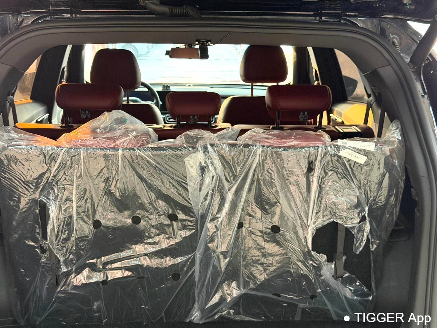 JETOUR 2025 X70 PLUS 1.5T Luxury Edition 7-seater