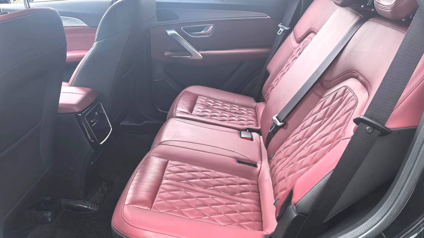 JETOUR 2024 X70 PLUS Champion Edition 1.5T DCT Champion MAX+7 seats