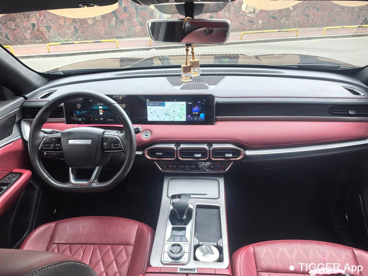 JETOUR 2024 X70 PLUS Champion Edition 1.5T DCT Champion MAX+7 seats