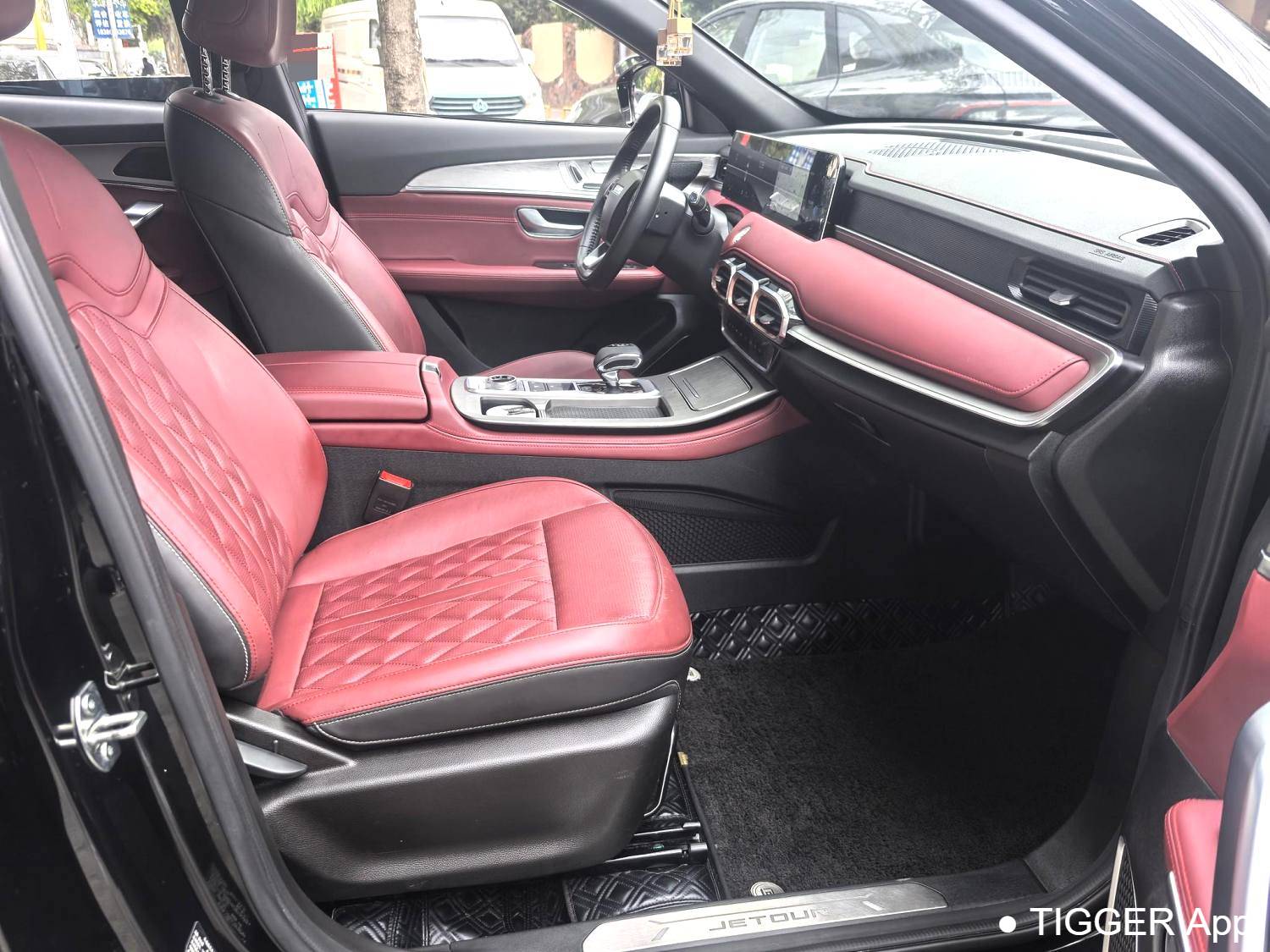 JETOUR 2024 X70 PLUS Champion Edition 1.5T DCT Champion MAX+7 seats