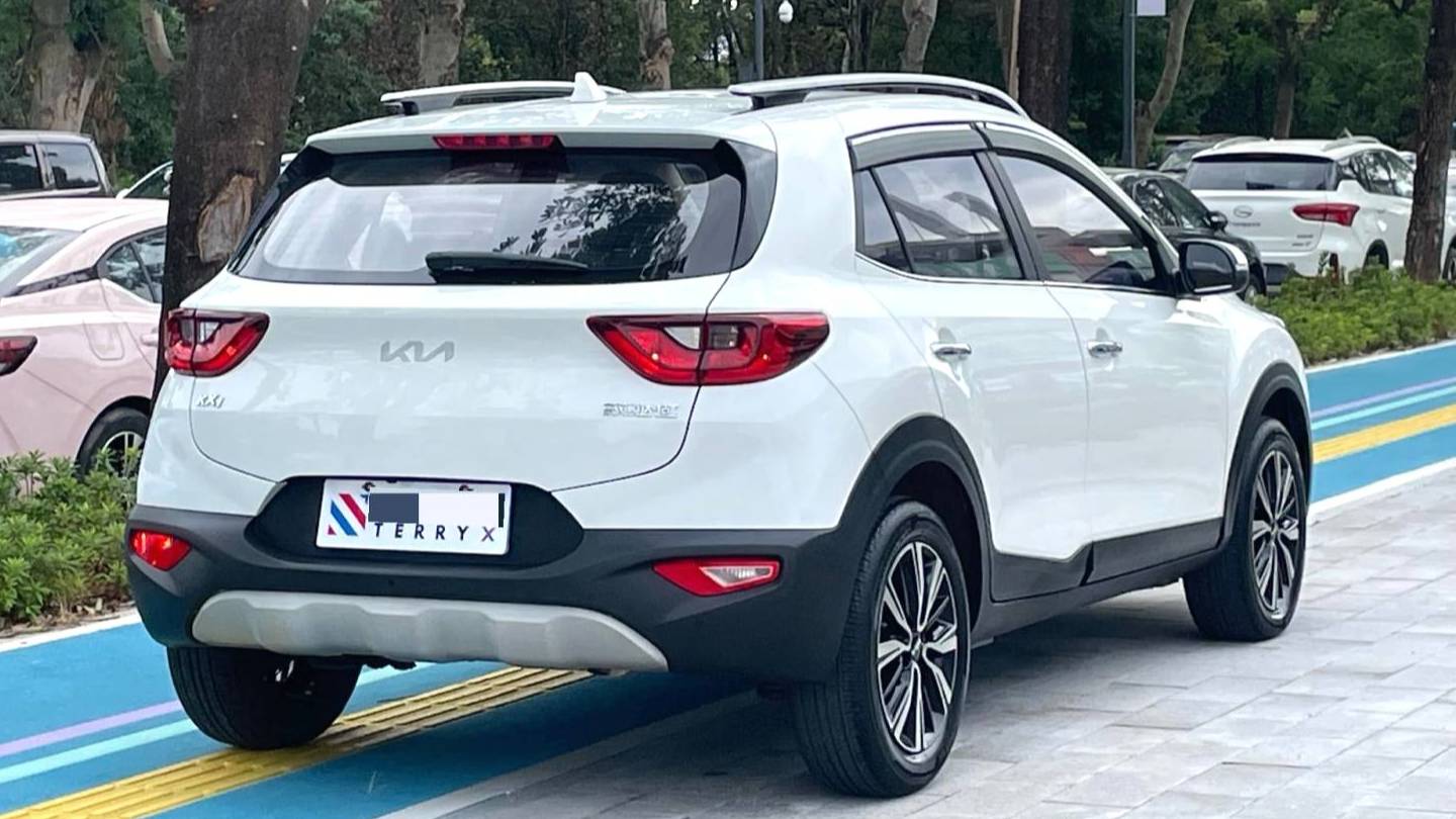 KIA 2021 Stonic 1.4L Automatic Fun Edition