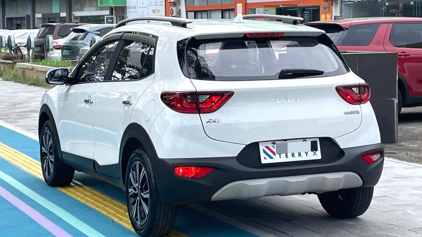 KIA 2021 Stonic 1.4L Automatic Fun Edition