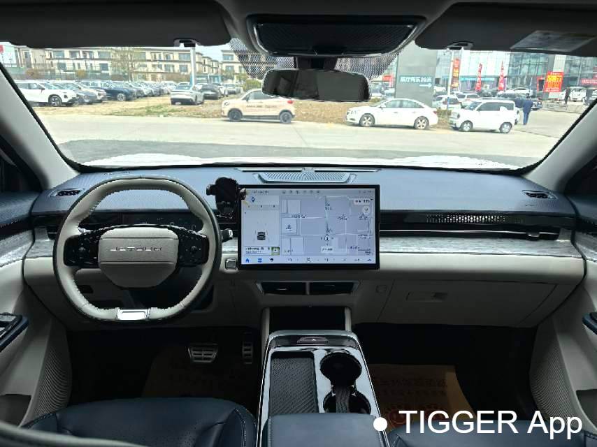 JETOUR 2023 DASHING i-DM‌ 1.5T DHT Lightning