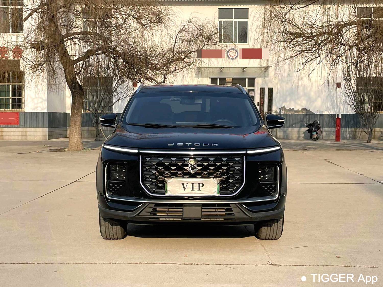 JETOUR 2023 L9 1.5TD 2DHT Air 5-seater