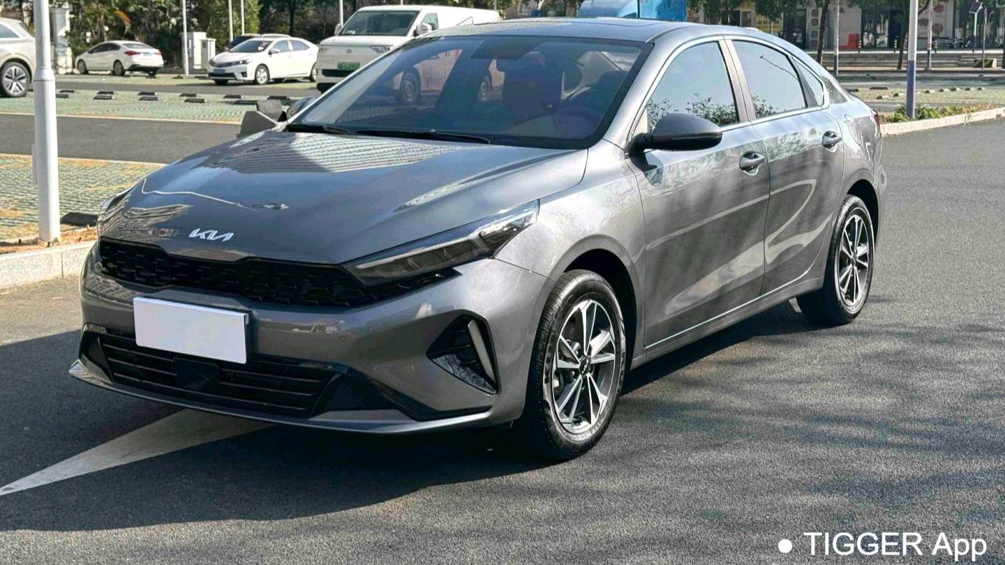 KIA 2024 K3 1.5L CVT Comfort Premium Edition