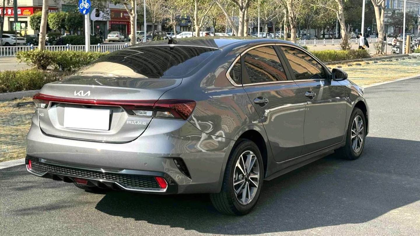 KIA 2024 K3 1.5L CVT Comfort Premium Edition