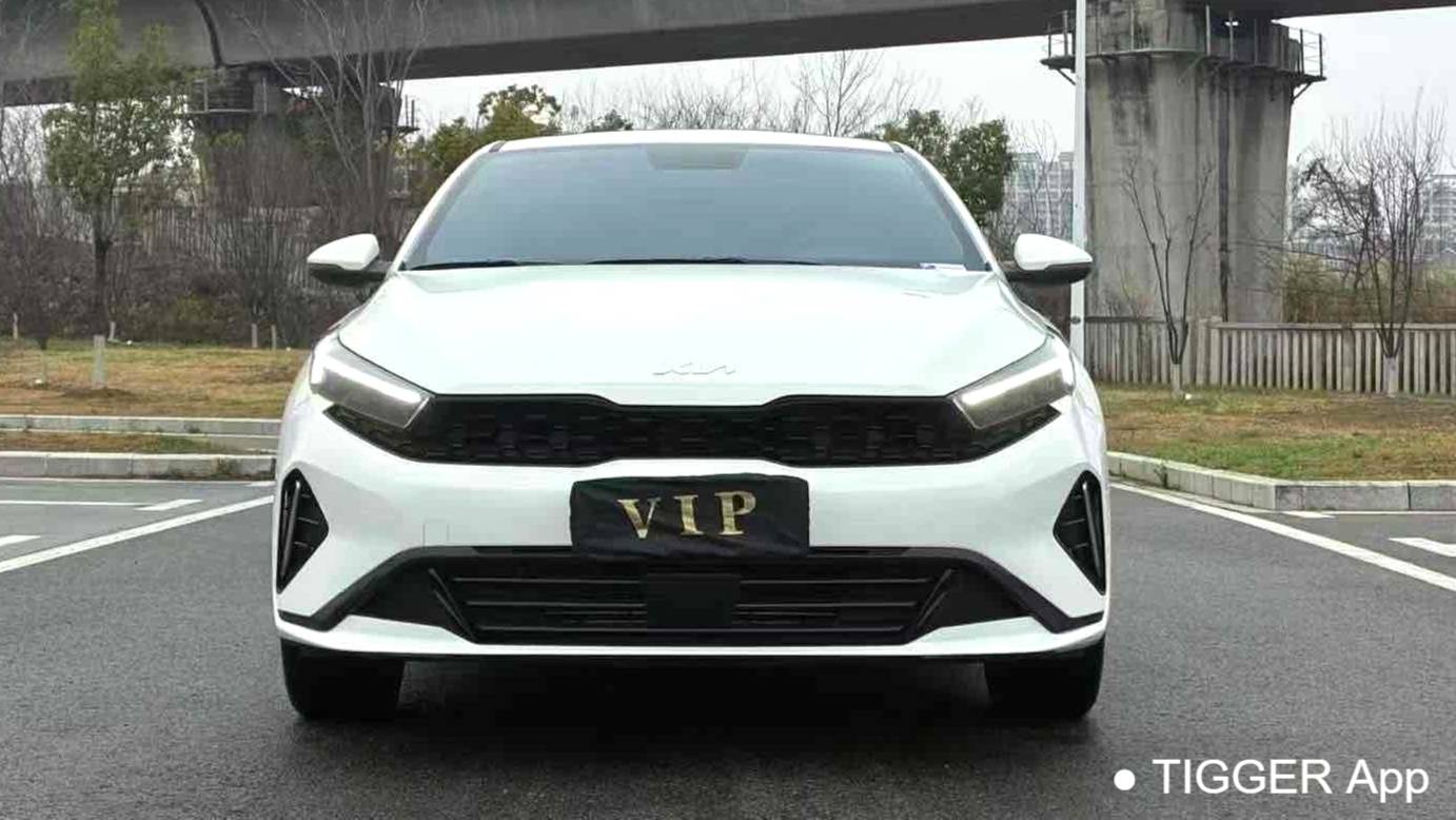 KIA 2023 K3 1.5L CVT Luxury Edition