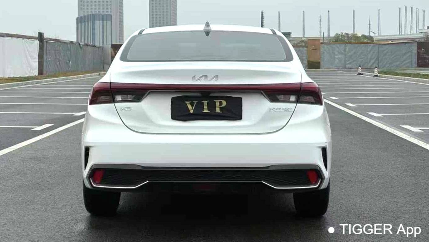 KIA 2023 K3 1.5L CVT Luxury Edition