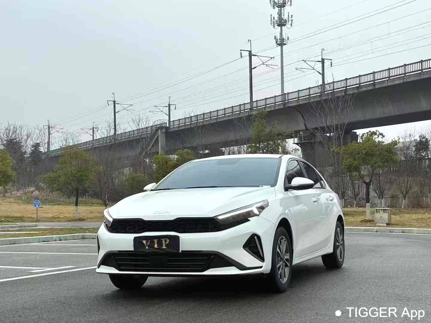 KIA 2023 K3 1.5L CVT Luxury Edition