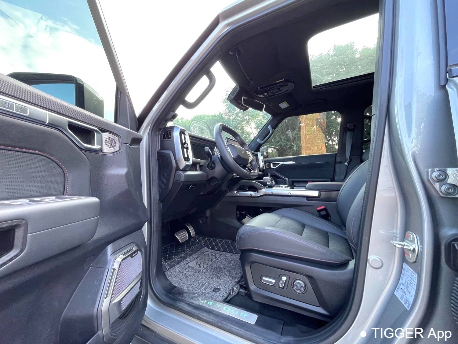 JETOUR 2023 Traveler 2.0T 4WD Conquer PRO